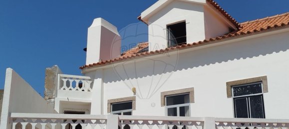 Здание 426м² в Колариш, Португалия № 138440 6