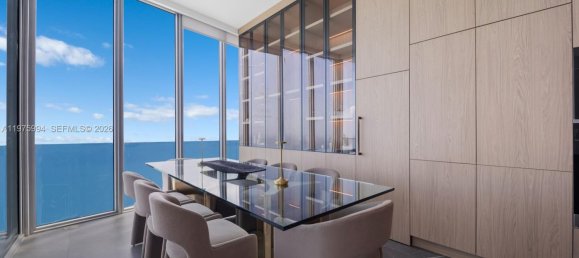 4 dormitorios propiedad comercial en venta en Miami, Miami-Dade, Florida, USA № 615204 14