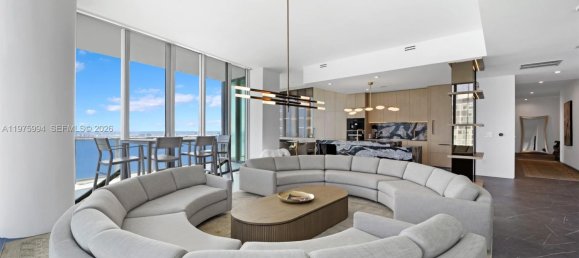 4 dormitorios propiedad comercial en venta en Miami, Miami-Dade, Florida, USA № 615204 27
