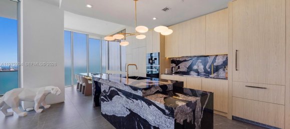 4 dormitorios propiedad comercial en venta en Miami, Miami-Dade, Florida, USA № 615204 19