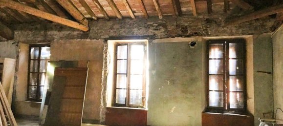 6 bedrooms House in Mantua, Italy No. 362833 2