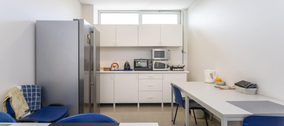 599m² Warehouse in Seixal, Portugal No. 98998 11