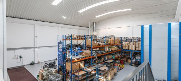 599m² Warehouse in Seixal, Portugal No. 98998 37