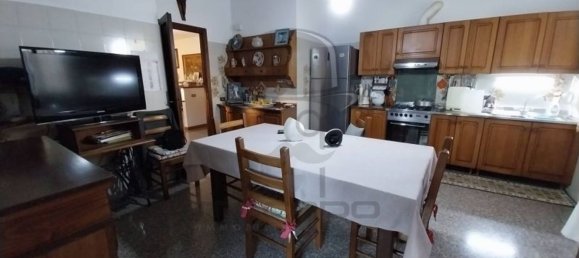 8 غرف نوم فيلا في Carrara, Italy رقم 325383 17