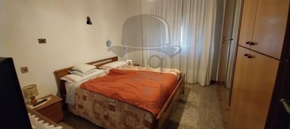 8 غرف نوم فيلا في Carrara, Italy رقم 325383 27