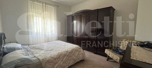 11 rooms House in Piedimonte Matese, Italy No. 63727 17