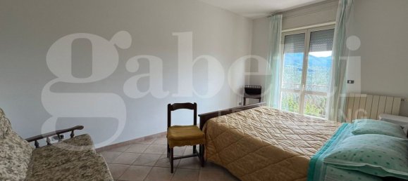 11 rooms House in Piedimonte Matese, Italy No. 63727 20