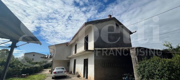 11 rooms House in Piedimonte Matese, Italy No. 63727 9