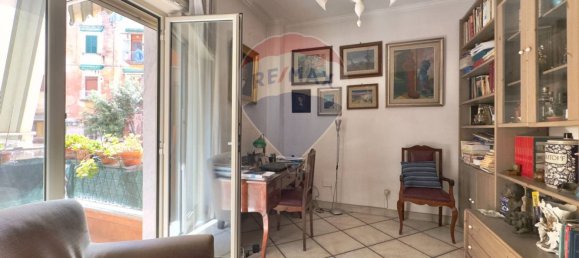 3 bedrooms Apartment in Naples, Italy No. 325908 8