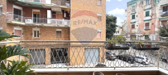 3 bedrooms Apartment in Naples, Italy No. 325908 19