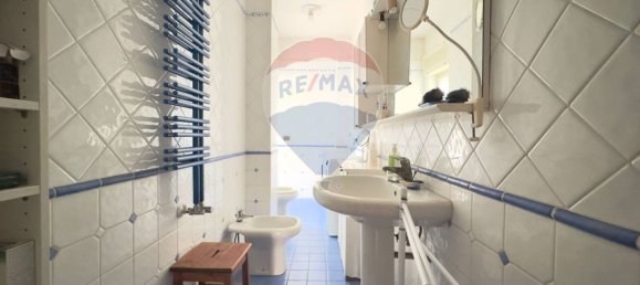 3 bedrooms Apartment in Naples, Italy No. 325908 21