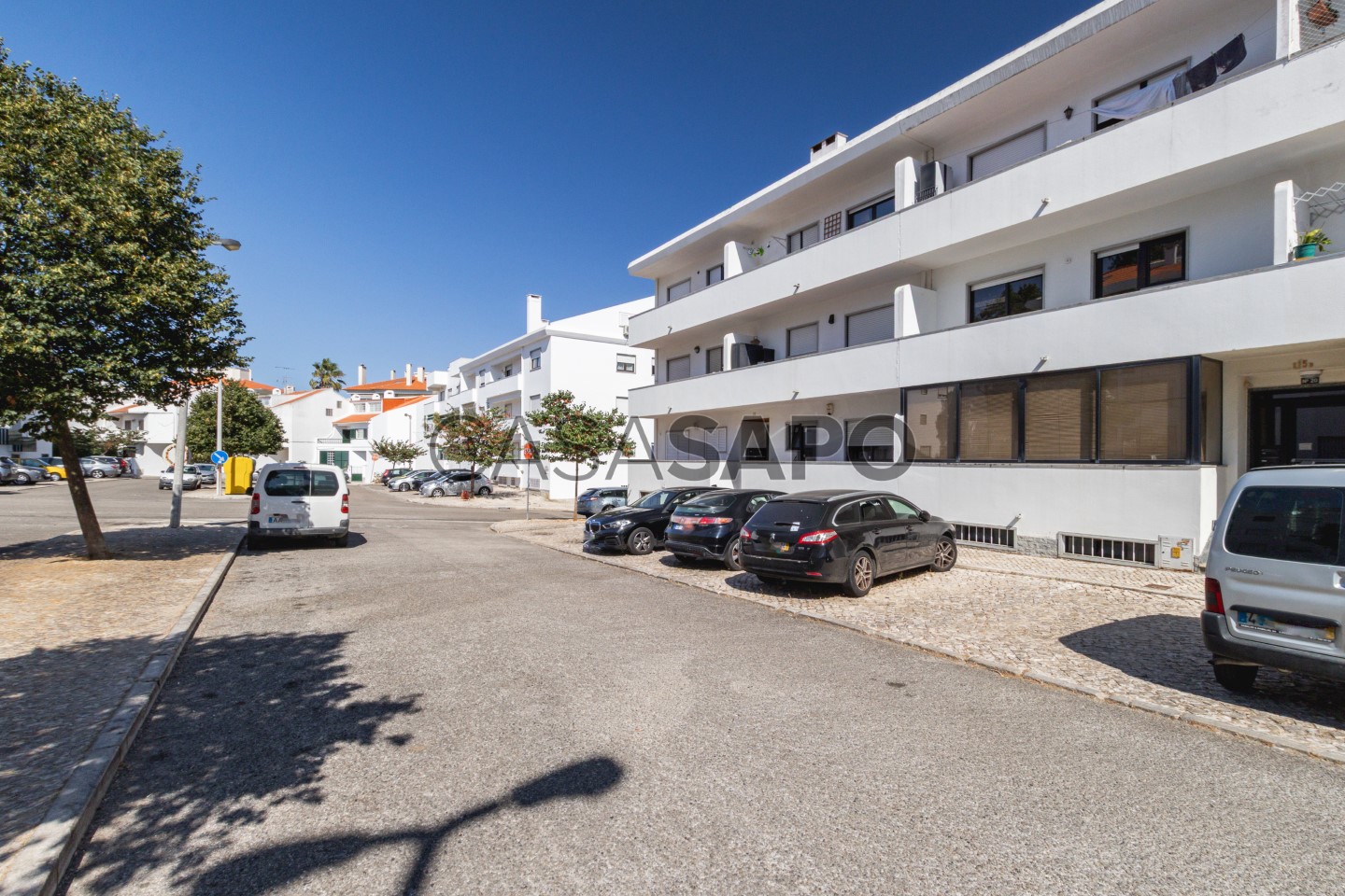 2 bedrooms Apartment in Cascais, Portugal No. 301997