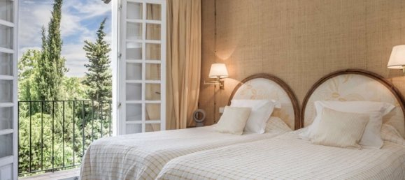 2 bedrooms Penthouse in Marbella, Spain No. 56938 10