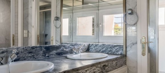 2 bedrooms Penthouse in Marbella, Spain No. 56938 31