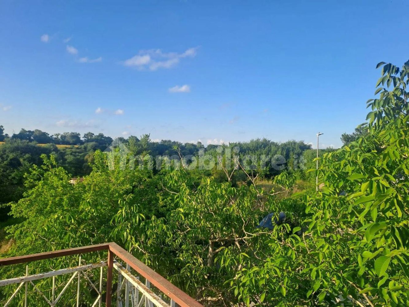 5 bedrooms Apartment in Rome, Italy No. 222408