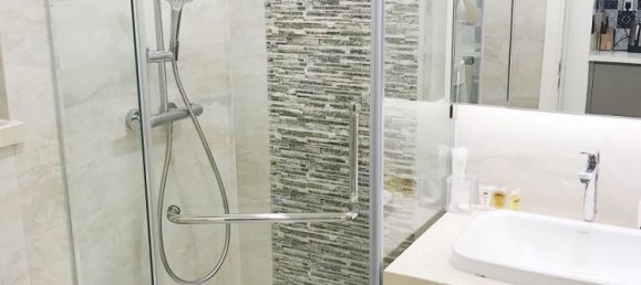 1 room Office in District 1, Vietnam No. 17085 5