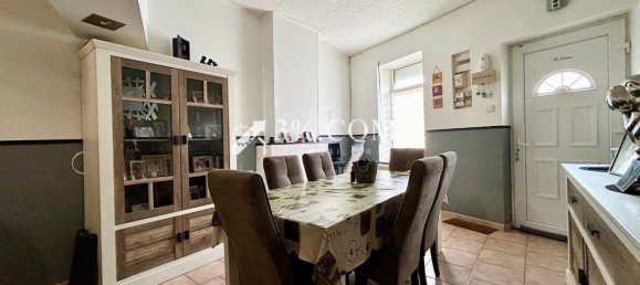 Casa de 2 dormitorios en Henin-Beaumont, France No. 227838 3