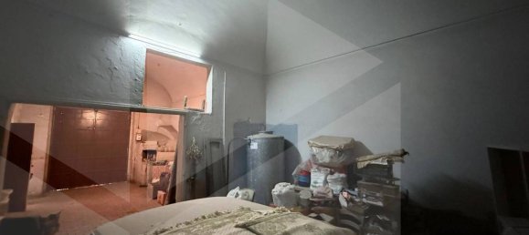 5 rooms House in Torremaggiore, Italy No. 21438 10