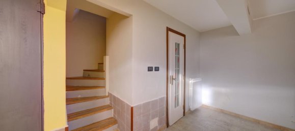 Квартира с 3 комнатами в Казелетте, Италия № 8622 42