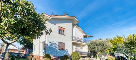 Квартира с 3 комнатами в Казелетте, Италия № 8622 12