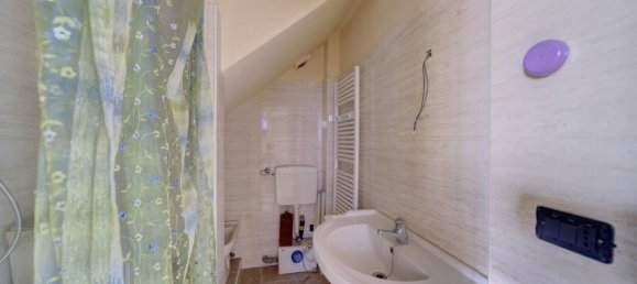 Квартира с 3 комнатами в Казелетте, Италия № 8622 41