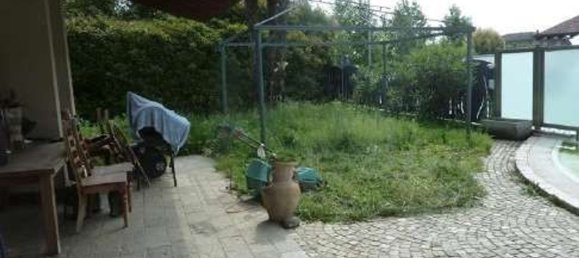 Вилла с 4 комнатами в Кальчинате, Италия № 8143 20