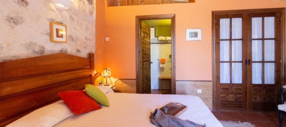 8 bedrooms House in Zamora, Spain No. 85115 77