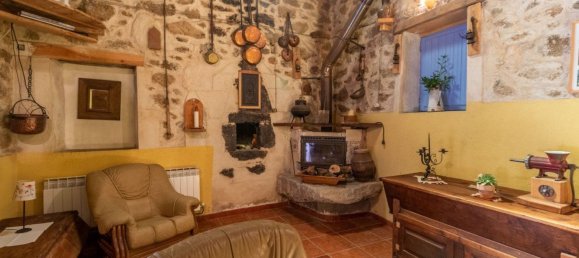 8 bedrooms House in Zamora, Spain No. 85115 61