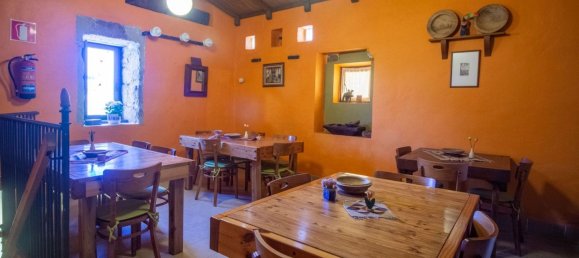 8 bedrooms House in Zamora, Spain No. 85115 32