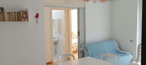 3 rooms Apartment in San Salvo, Italy No. 270768 6