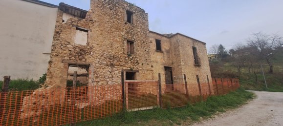 8 rooms House in Cantalice, Italy No. 113904 9
