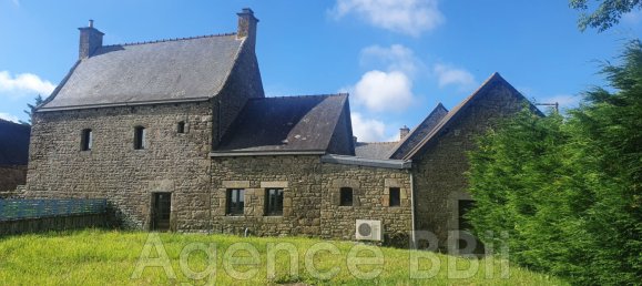 Casa de 3 dormitorios en Plesidy, France No. 290879 3