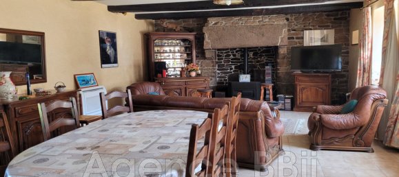 Casa de 3 dormitorios en Plesidy, France No. 290879 6