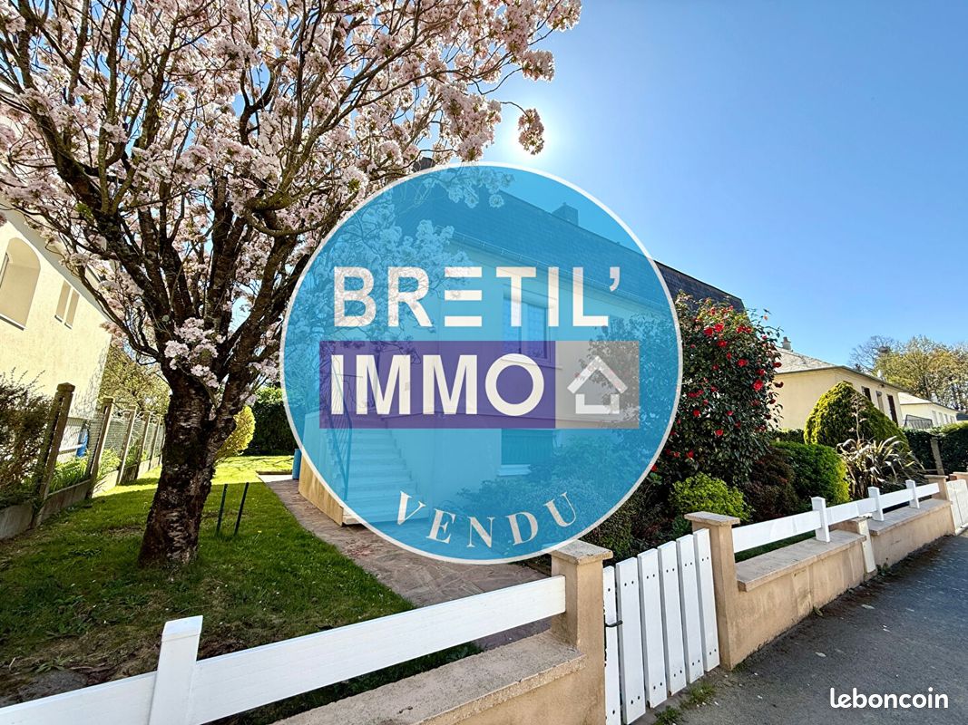 4 bedrooms House in Vitre, France No. 362910