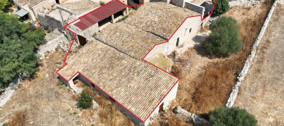 2-Zimmer Haus in Rosolini, Italy, Nr. 235950 32