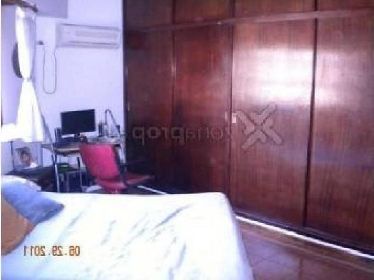 Studio in Buenos Aires, Argentina No. 80174