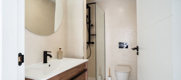 2 bedrooms Apartment in Valencian Community, Spain No. 285120 9