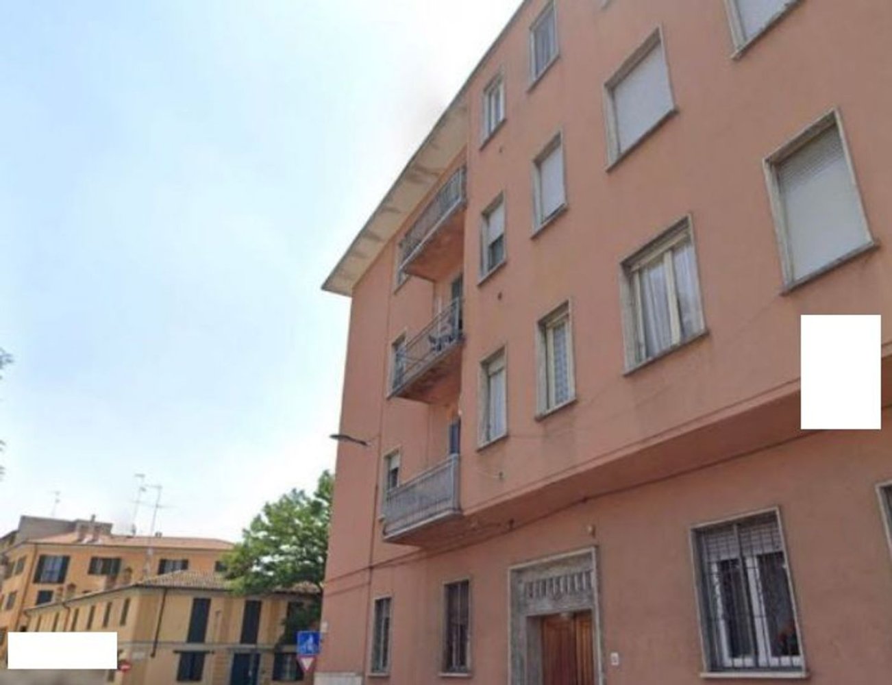 3-salle Appartement à Voghera, Italy No. 154153