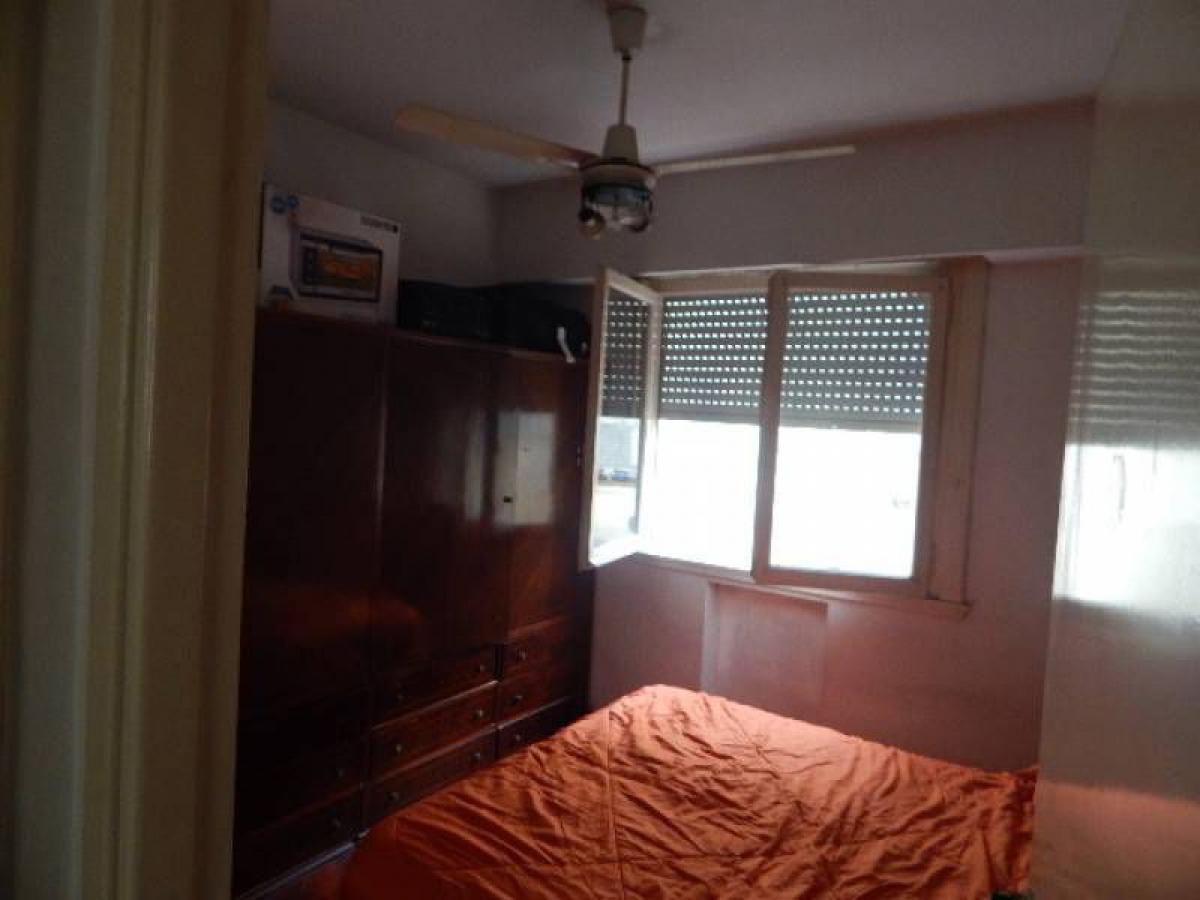 Studio in Buenos Aires, Argentina No. 68202