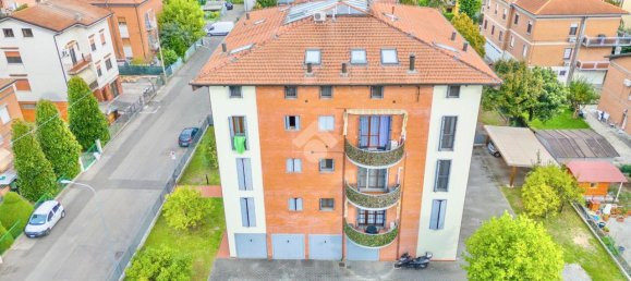 Apartamento de 2 divisões em Reggio Emilia, Italy N.º 232349 30