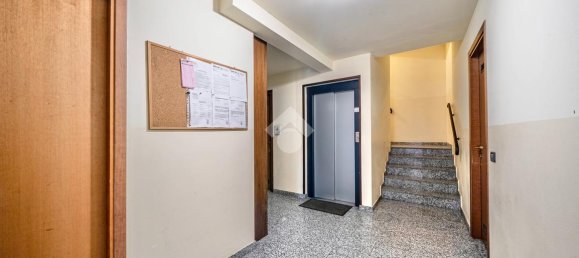 Apartamento de 2 divisões em Reggio Emilia, Italy N.º 232349 20