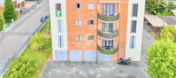 Apartamento de 2 divisões em Reggio Emilia, Italy N.º 232349 32