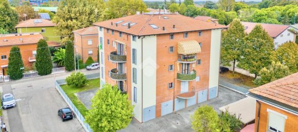 Apartamento de 2 divisões em Reggio Emilia, Italy N.º 232349 25
