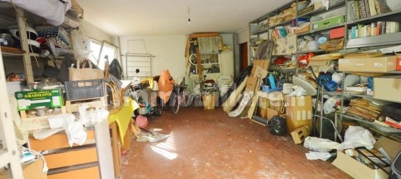 3 bedrooms Apartment in Lucca, Italy No. 210065 25