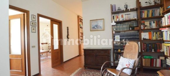 3 bedrooms Apartment in Lucca, Italy No. 210065 3