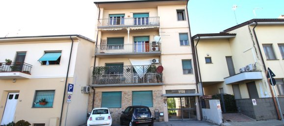 Apartamento de 5 dormitorios en Pisa, Italy No. 315362 2