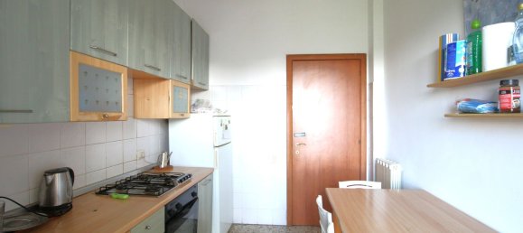 Apartamento de 5 dormitorios en Pisa, Italy No. 315362 4