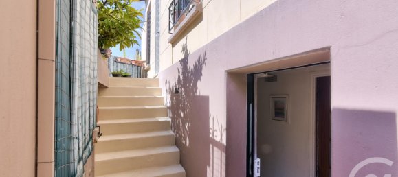 3 Schlafzimmer Haus in Fontenay-sous-Bois, France, Nr. 176621 5