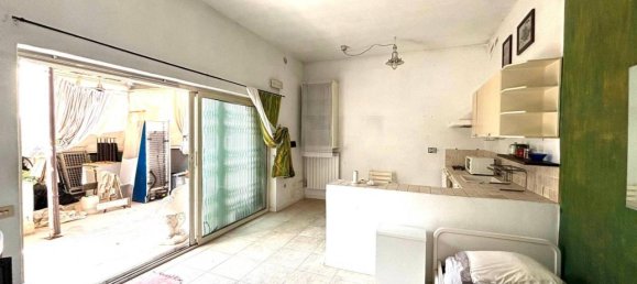 Apartamento de 2 habitaciónes en Fiumicino, Italy No. 39442 6