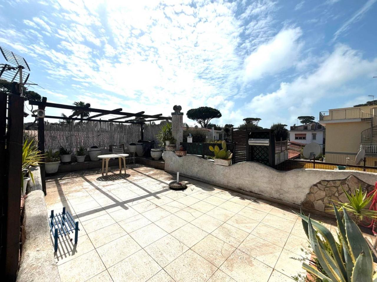 Apartamento de 2 habitaciónes en Fiumicino, Italy No. 39442